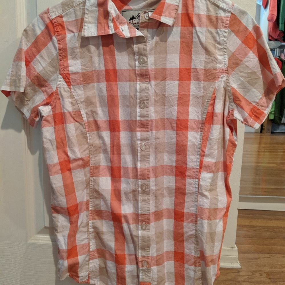 Womens short sleeve button up